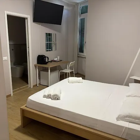 招待所 Le Tre Vele 斯培西亚